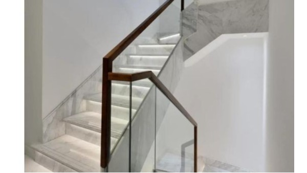 装修攻略：楼梯高度和踏步标准是多少?